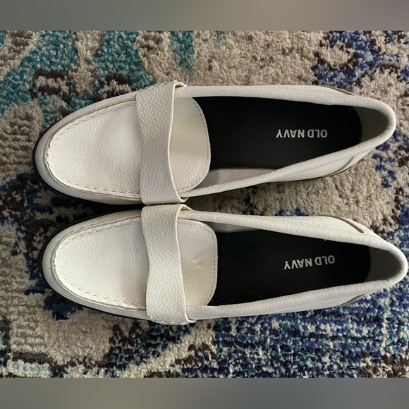 Loafers - Picture 1 of 4